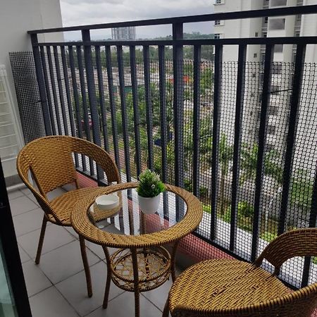 06- Austin Regency Taman Mount Austin Studio 4-5Pax Johor Bahru Exterior photo