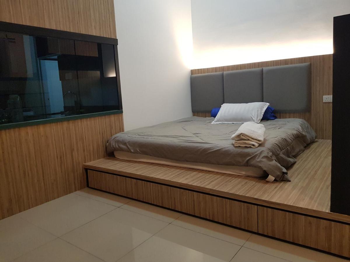 06- Austin Regency Taman Mount Austin Studio 4-5Pax Johor Bahru Exterior photo
